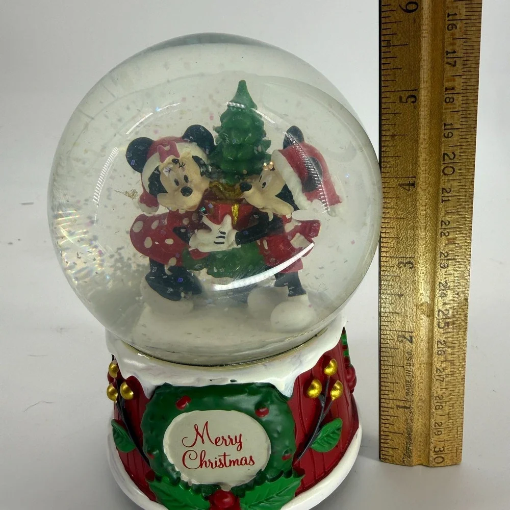 Disney Mickey Minnie Christmas Musical Waterless Snow Globe‎ Jingle Bells